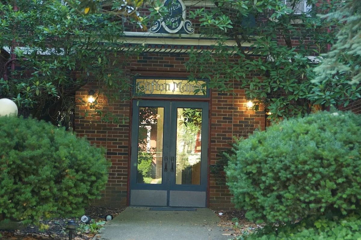 Building Photo - 3654 Middleton Ave