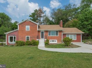 8500 Chapel Dr, Annandale, VA 22003