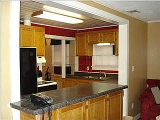 1st image of 408 Pinehill Dr