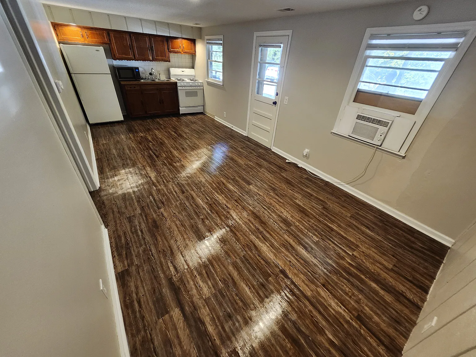 1 bed, 600 sqft, $850 — Photo 3