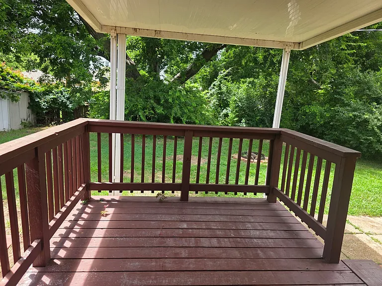 4909 N Pate Ave — Photo 3