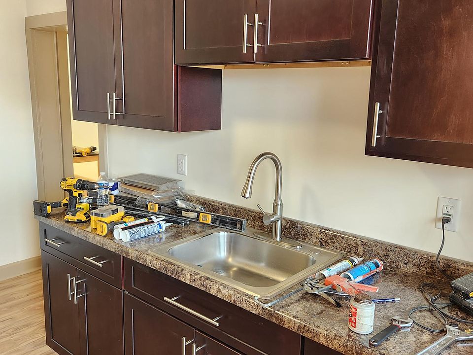 1st image of 1547 N Mayfield Ave #1