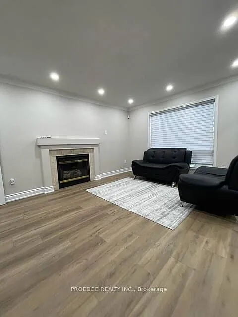5 bed, $3,200 — Photo 2