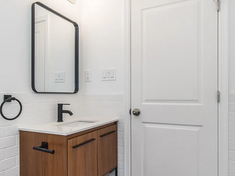 315 N Preston St #101 — Photo 20