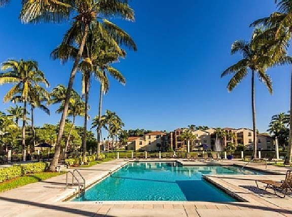 Resort Style Pool