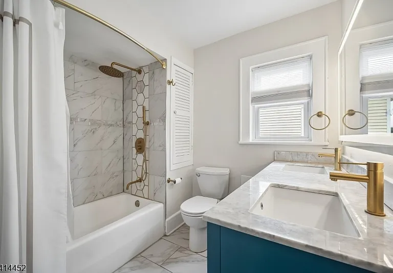 10 Hurley Ave — Photo 16