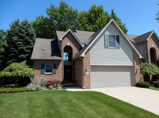 2005 Golfcrest Dr, Davison, MI 48423