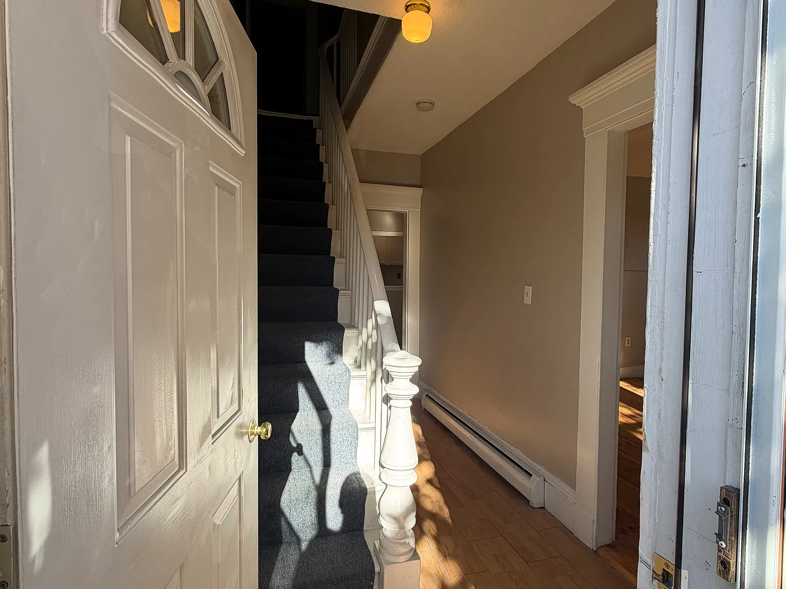 3 bed, 1100 sqft, $1,850 — Photo 4