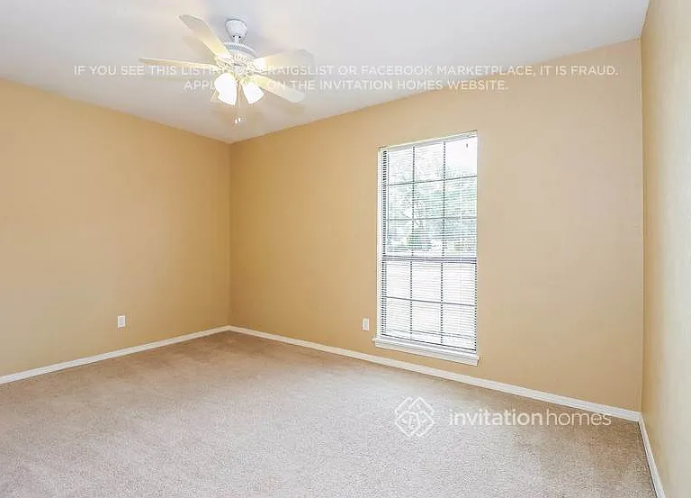 324 Matterhorn St — Photo 15