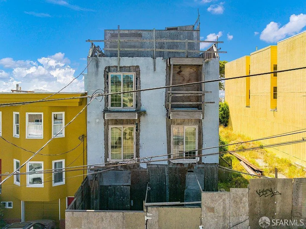 23 Wood St - Photo 9