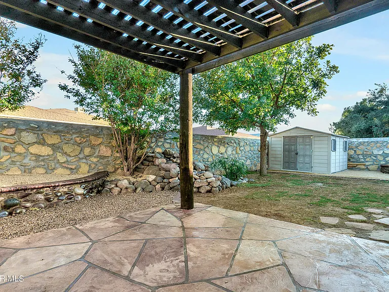 5556 Ignacio Frias Dr — Photo 18