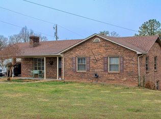 5225 Blue Ridge Dr, Gretna, VA 24557