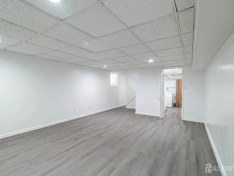 903A Marlborough Cmn #903A — Photo 11