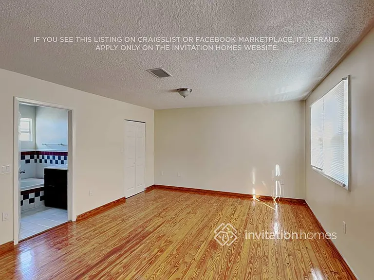 9853 SW 221st St — Photo 11