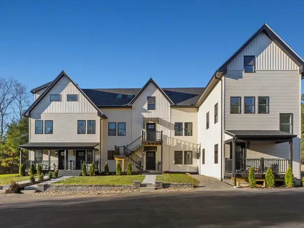 130 Winter St #B, Wrentham, MA 02093