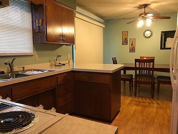 Kitchen/dining