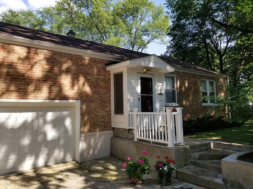 1st image of 1560 Bell Ln