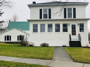 33 Main St, Philadelphia, NY 13673