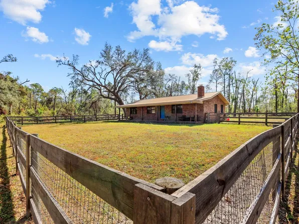 685 E Roberts Aman Rd, Perry, FL 32347