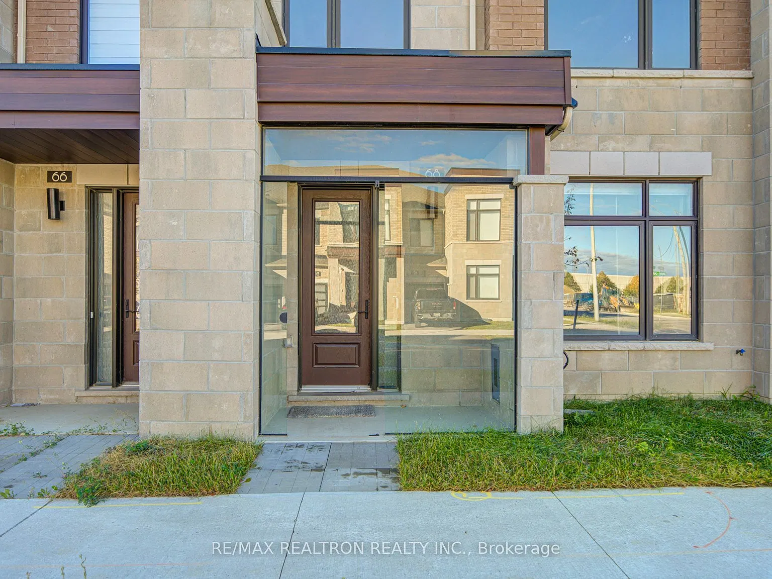 4 bed, $3,500 — Photo 2