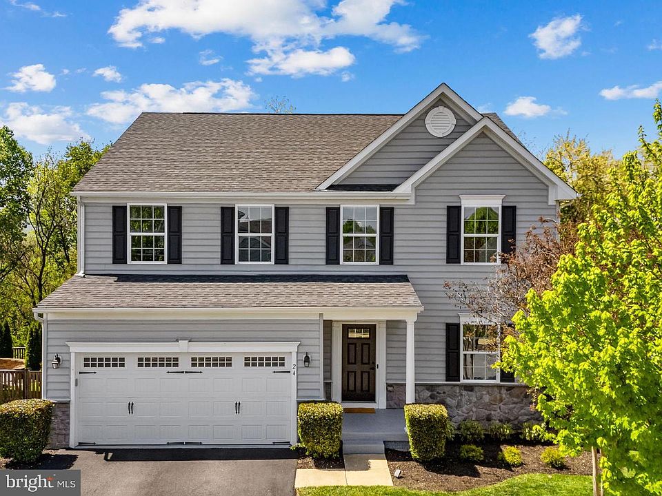 1st image of 24 Eisentown Dr