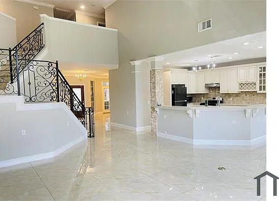 5 bed, 3216 sqft, $3,100 — Photo 4