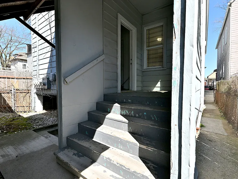 8602 S Muskegon Ave #1W — Photo 14