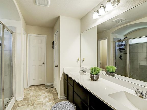 5th image of 21306 Fox Burrow Trl