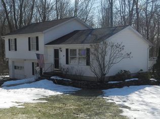 27 Merlin Ave, New Fairfield, CT 06812