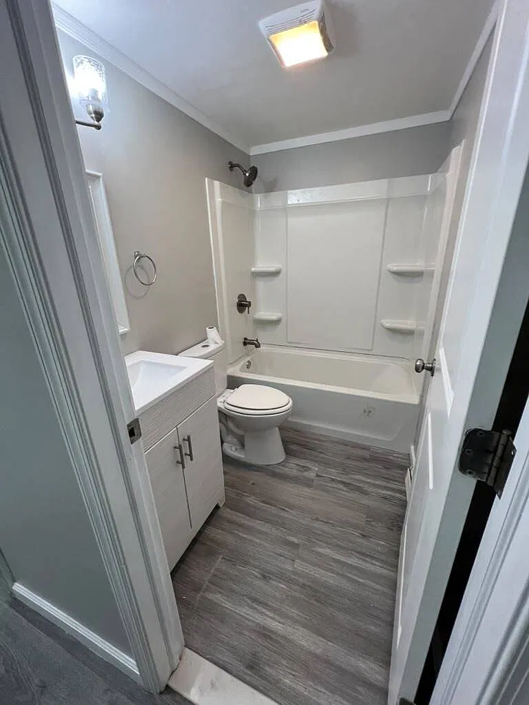 1029 Grant Street — Photo 3