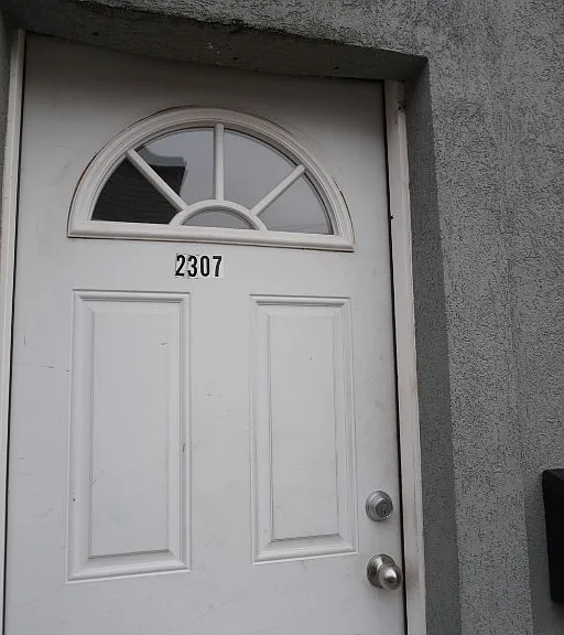 2031 W 23rd St #7 — Photo 3