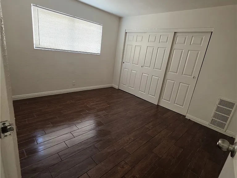 2626 Lynnwood St #2 — Photo 5
