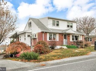 412 N Church Rd, Wernersville, PA 19565