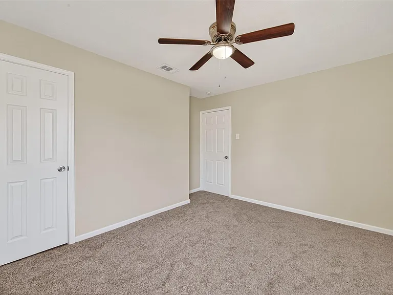 4626 Dewberry St — Photo 32
