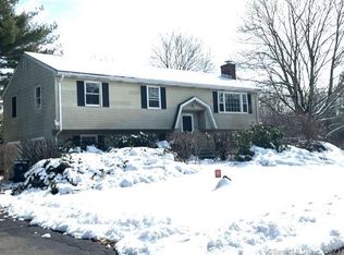 810 Westside Rd, Cheshire, CT 06410