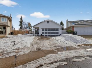 43 Ventnor Pl, Strathcona County, AB T8A 4W8