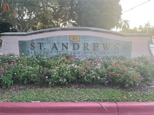 12124 Saint Andrews Pl APT 206, Hollywood, FL 33025