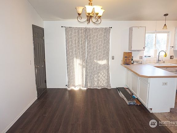 5th image of 1426 S Cougar Drive