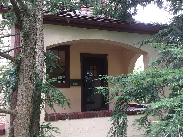 515 Dover Rd — Photo 11