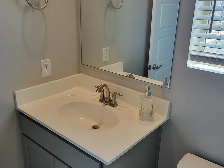 8234 N 22nd Dr — Photo 24