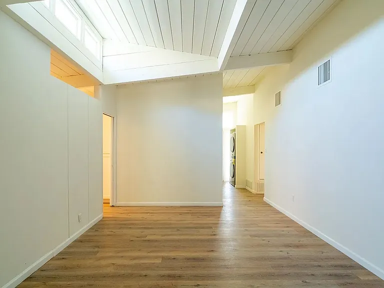 5418 Baja Dr — Photo 17