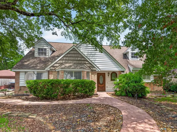 17314 Tall Cypress Dr, Spring, TX 77388