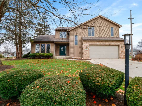 3801 Ridgewood Ct, Valparaiso, IN 46383