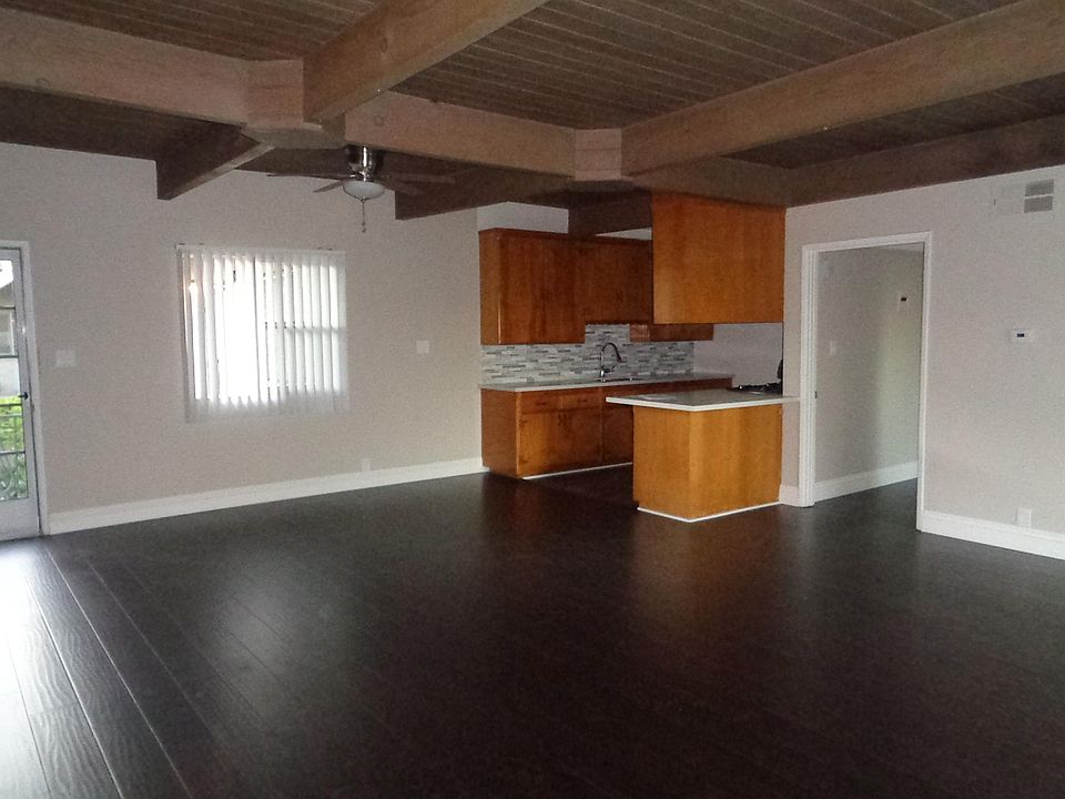 1st image of 221 Grand Ave APT 4