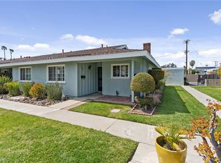 1054 Mitchell Ave, Tustin, CA 92780