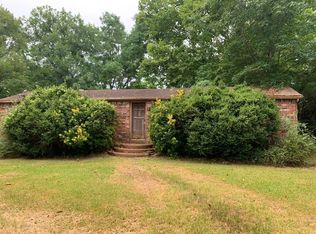 1197 Walker Rd, Huntington, TX 75949
