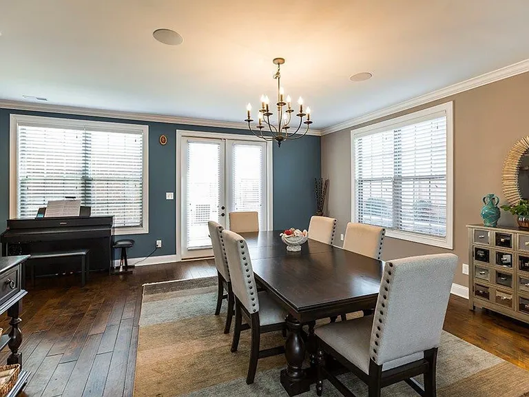 3218 Beaumont Centre Cir — Photo 9