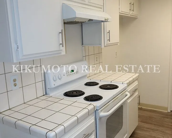 119 Parkshore Cir — Photo 11