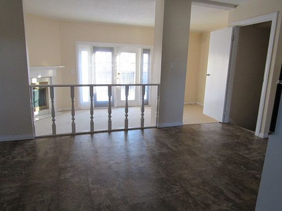 3rd image of 9301 Morinville Dr