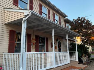 1450 W Lynn St, Coal Township, PA 17866